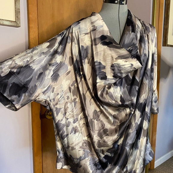 Cowl neck blouse - Picture 3 of 7